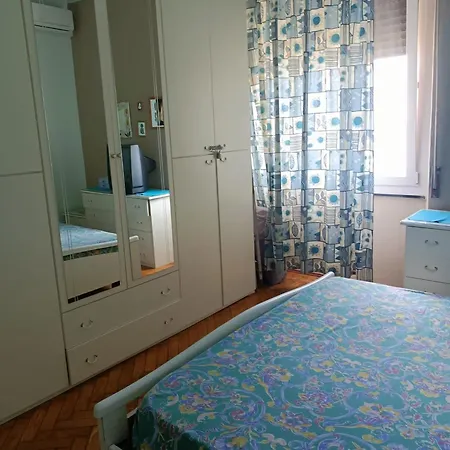 Apartment Blue A'mare *